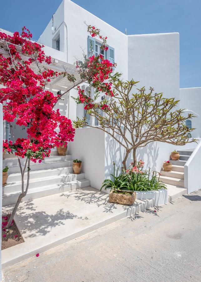 Anita Rooms & Suites Milos Adamantas  Bagian luar foto